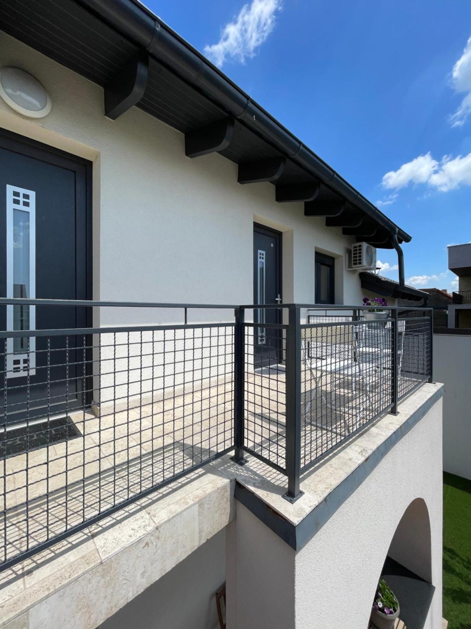 Apartment 3 Confort&Modern Αράντ Εξωτερικό φωτογραφία